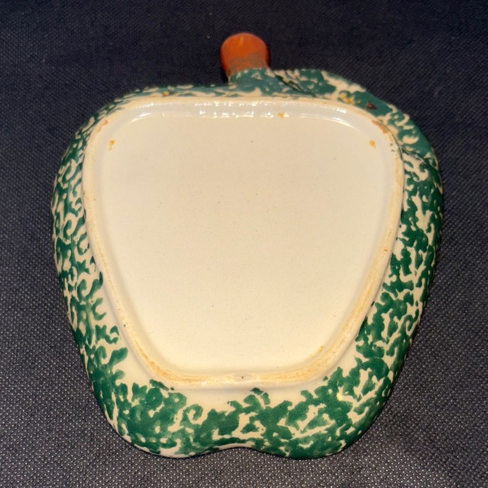 Apple Design Ceramic Kitchen Set - Picture 7 of 10